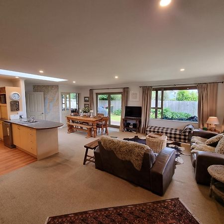 Wanaka Comfort - That Wanaka Tree Εξωτερικό φωτογραφία